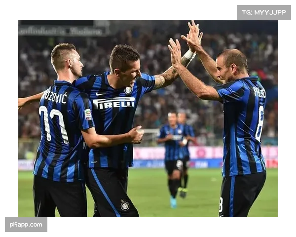 意甲AC米兰与佛罗伦萨之战VAR技术助力关键点球判罚引热议 意甲AC米兰与佛罗伦萨之战VAR技术助力关键点球判罚引热议